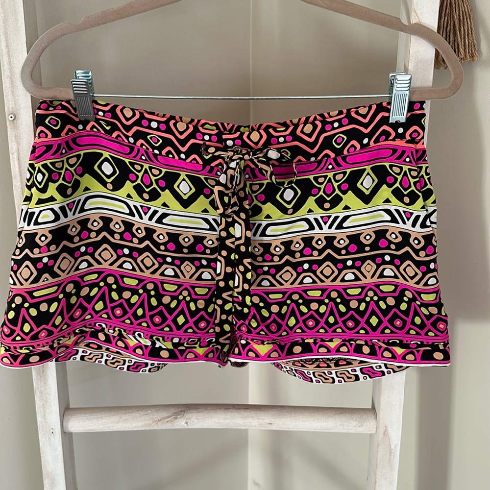 Silk Shorts Size Medium